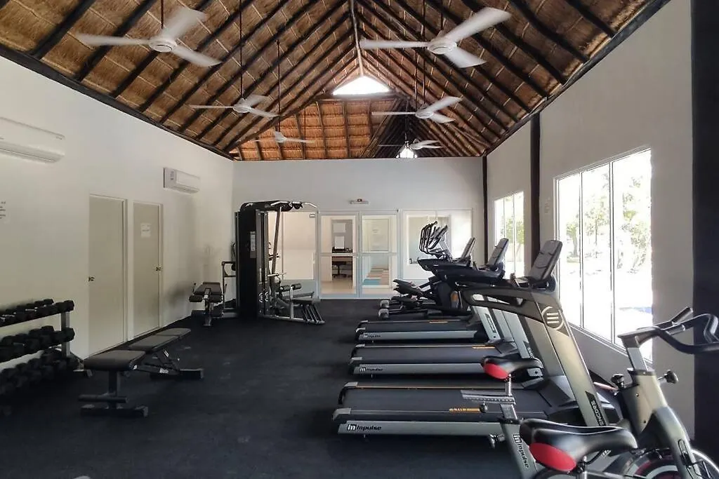 Departamento Con Casa Club En Playa. Apartment Playa del Carmen