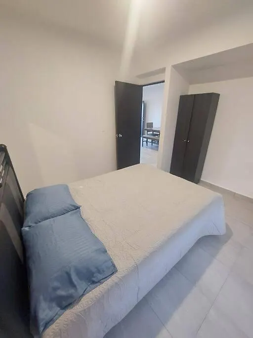 Departamento Con Casa Club En Playa. Apartamento Playa del Carmen